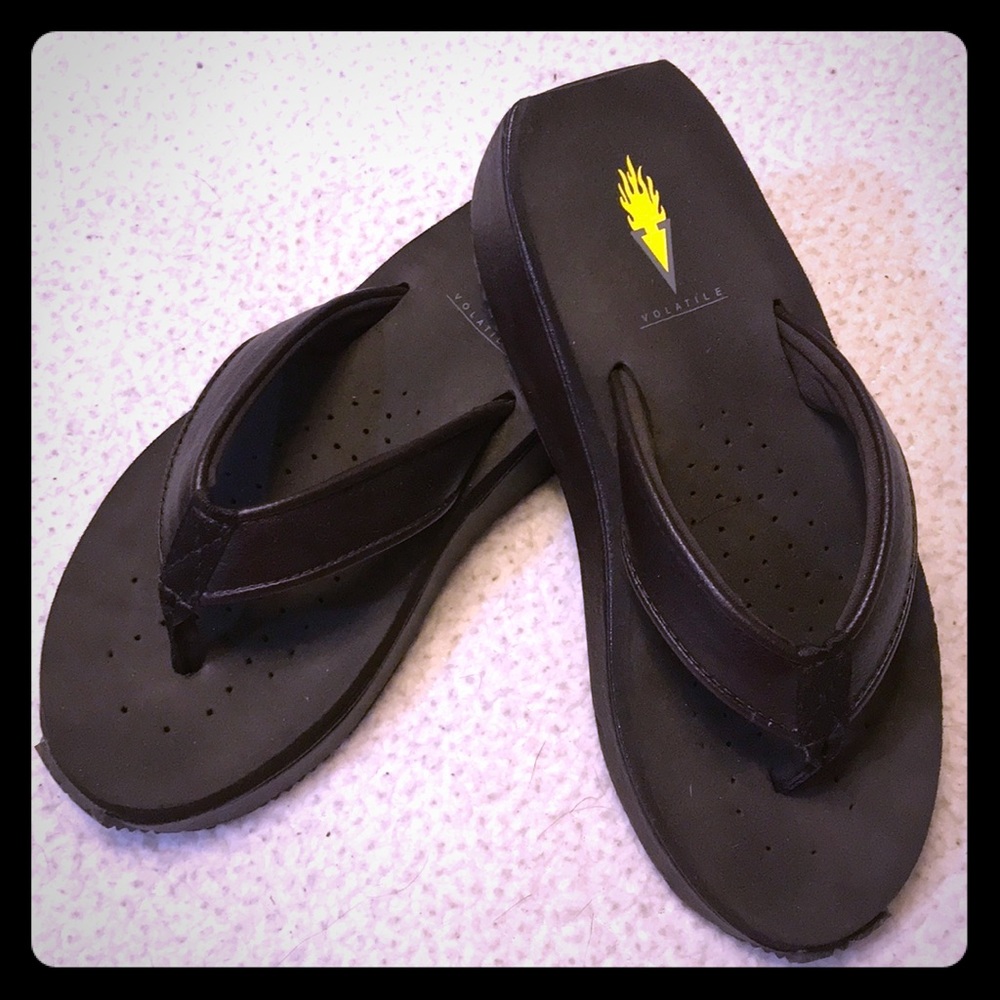 Volatile flip flops dark brown